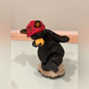 Big Sky Carvers Bearfoots Bear vintage numbered collectible “Nicky” 0102/19